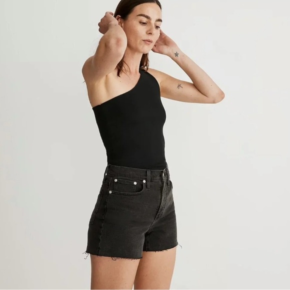 Madewell Pants - Madewell Women's High Rise Black Washed Denim Short   Sz: 25